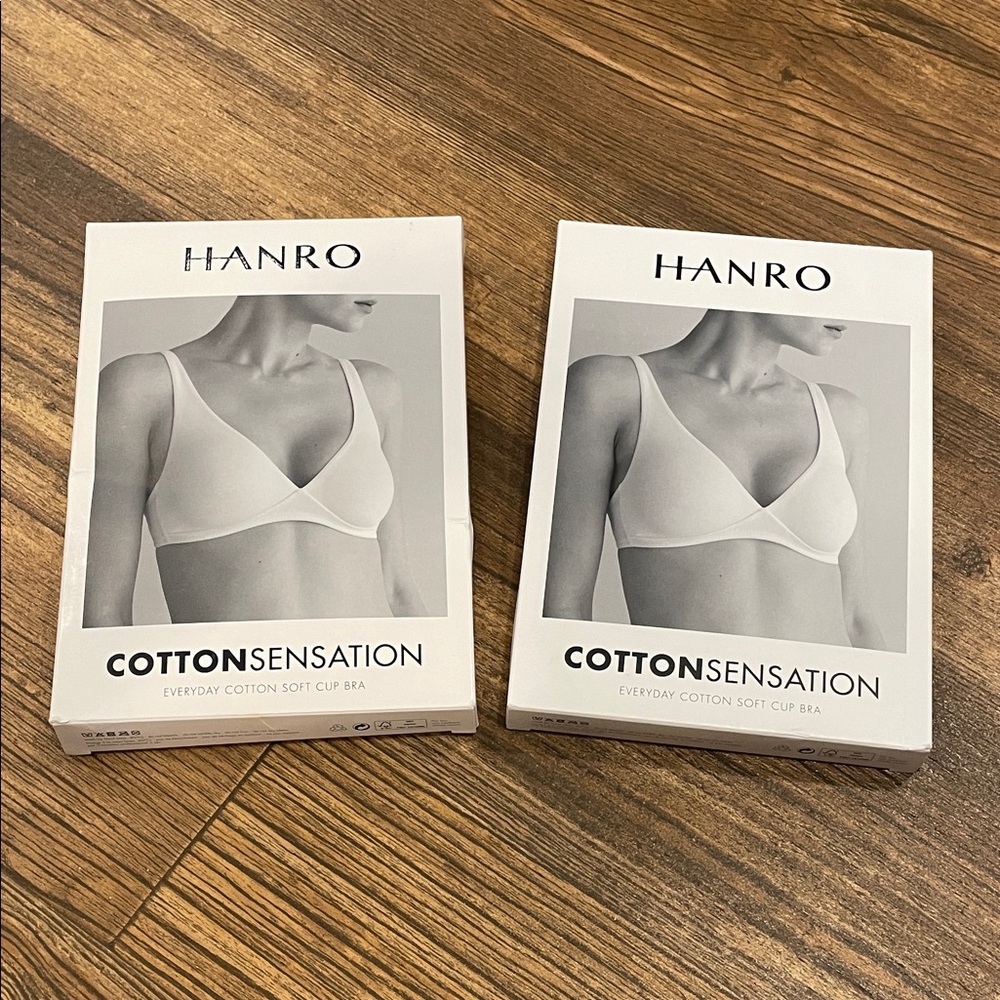 2 HANRO Cotton Sensation Soft Cup Bra in White and Black